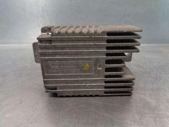 MERCEDES A0235456832 Регулятор оборотов вентилятора охлаждения (блок управления) в наличии Запорожье