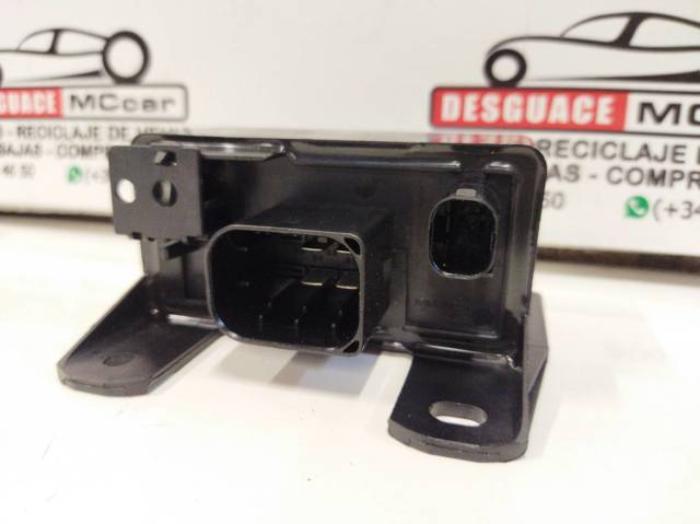 MERCEDES A0255452832 Реле свечей накала в наличии Одесса