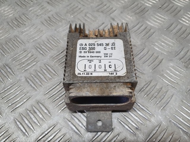 MERCEDES A0255453232 Регулятор оборотов вентилятора в наличии Киев