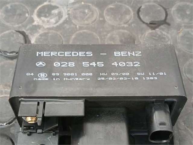 A0285454032 MERCEDES Реле свечей накала купить в Ирпень