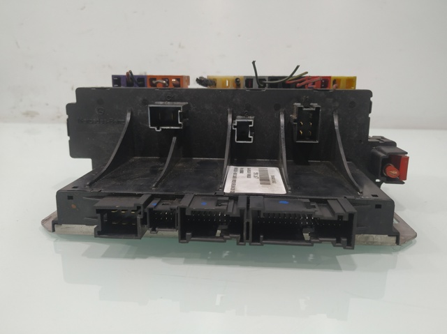 A0295450432 MERCEDES Блок предохранителей купить в Черновцы