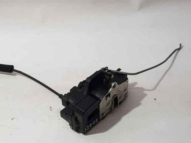 GM A046818 Замок двери передней правой в наличии Украина