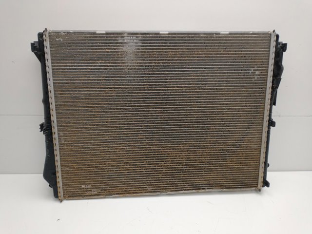 Radiador de esfriamento de motor A0995007100 MERCEDES