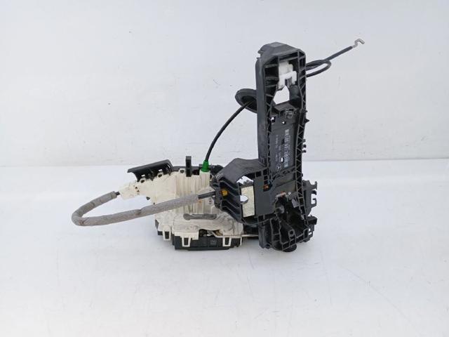 Fecho da porta dianteira esquerda A0997200135 MERCEDES