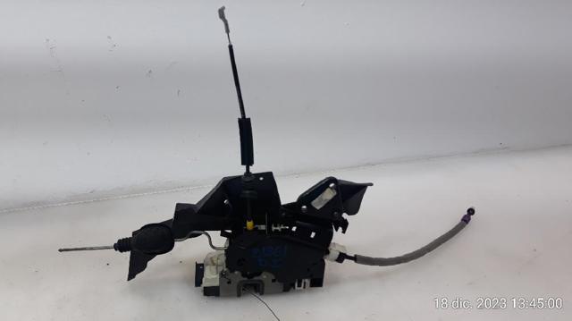 Fecho da porta dianteira esquerda A0997200135 MERCEDES