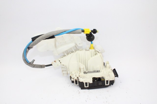 Fecho da porta dianteira esquerda A0997200135 MERCEDES