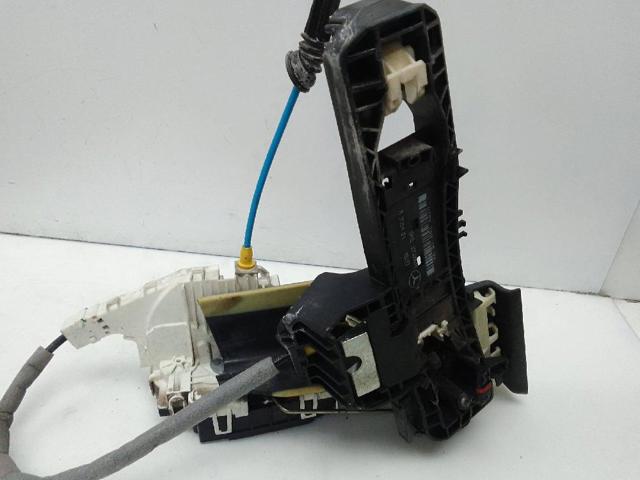 Fecho da porta dianteira esquerda A0997200135 MERCEDES