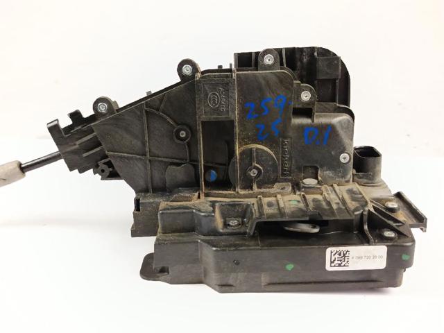 Fecho da porta dianteira esquerda A0997202300 MERCEDES