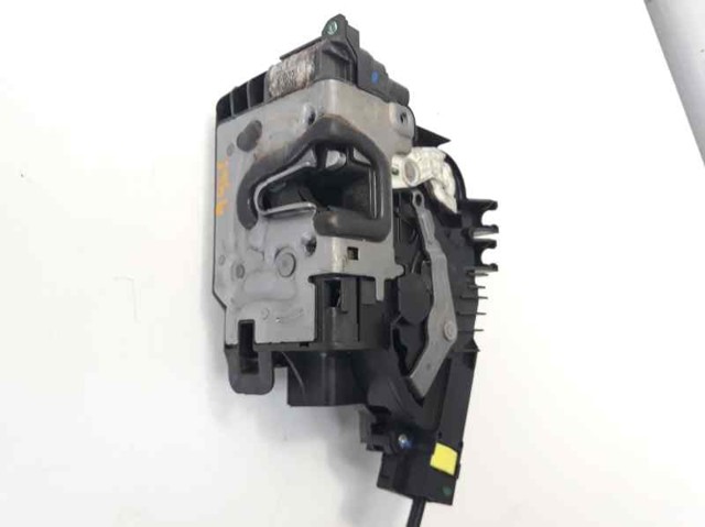 Fecho da porta dianteira esquerda A0997202300 MERCEDES