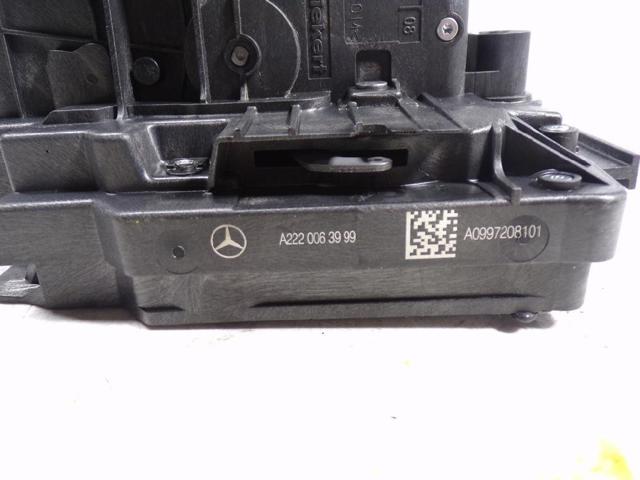 MERCEDES A0997208101 Замок водительской двери в наличии Ирпень