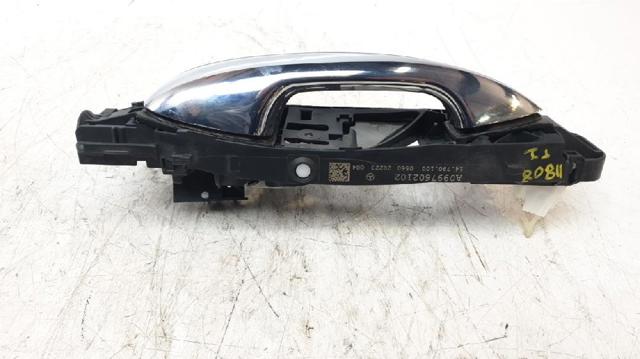 MERCEDES A0997602001 Ручка двери правой наружная передняя/задняя в наличии Ирпень
