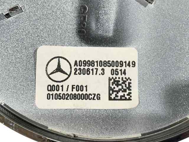 A0998108500 Эмблема крышки багажника (фирменный значок) купить Украина