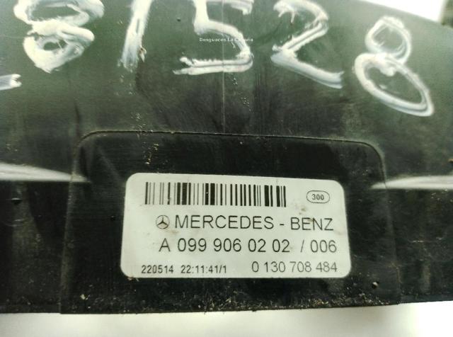 0999060202 MERCEDES Диффузор радиатора охлаждения, в сборе с мотором и крыльчаткой купить в Черкассы