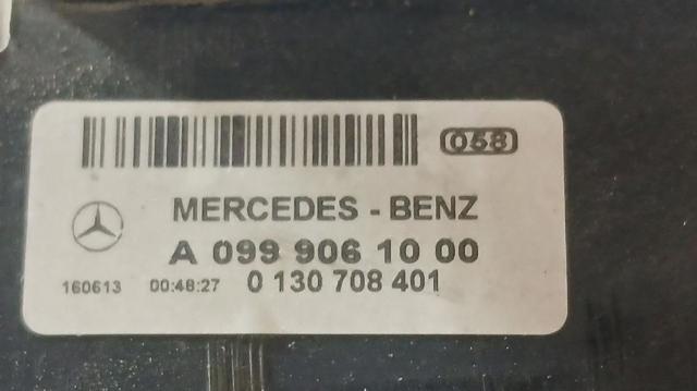 MERCEDES 0999061800 Диффузор радиатора охлаждения, в сборе с мотором и крыльчаткой в наличии Черкассы
