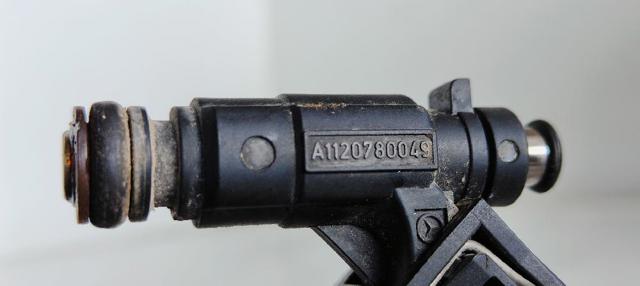 Injetor de injeção de combustível Mercedes C S202