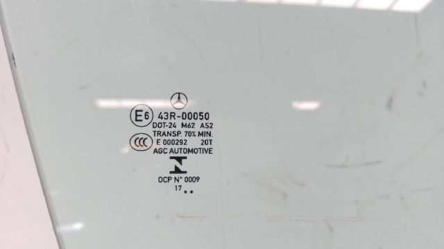 A1177250210 MERCEDES Стекло двери передней правой купить в Киев