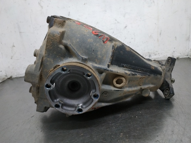 A1243513708 MERCEDES Крышка редуктора заднего купить в Кривой Рог