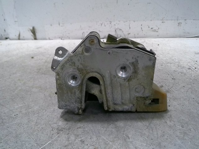 A1247300535 MERCEDES Замок двери задней левой купить в Львов