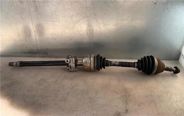 MERCEDES A1293504110 Полуось задняя в наличии Ирпень