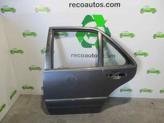 Porta traseira esquerda A1407300305 Mercedes