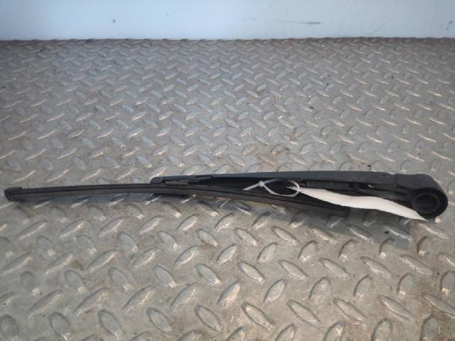 A1568200044 MERCEDES Рычаг-поводок стеклоочистителя заднего стекла купить в Сумы