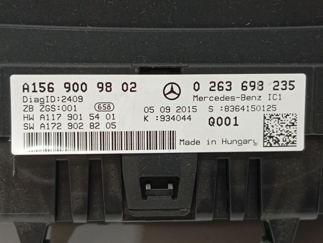 MERCEDES A1569009802 Панель приборов в наличии Хмельницкий