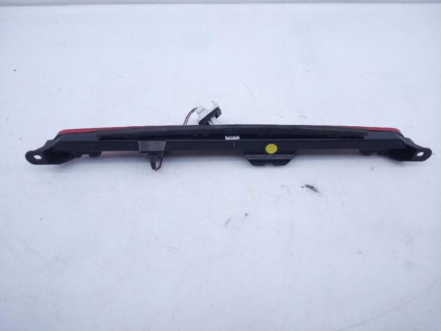 Sinal de parada traseiro adicional Mercedes E S213