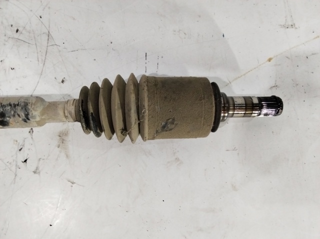 A1633300301 MERCEDES Правая полуось купить в Ровно