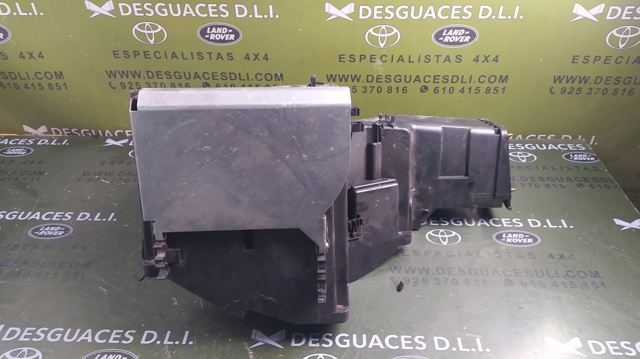 A1635400224 Корпус блока предохранителей купить Кривой Рог
