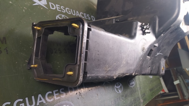 1635400224 MERCEDES Корпус блока предохранителей купить в Тернополь