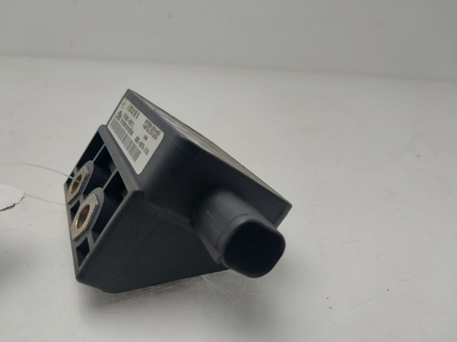 A1635420018 MERCEDES Датчик угла (скорости) поворота авто купить в Чернигов
