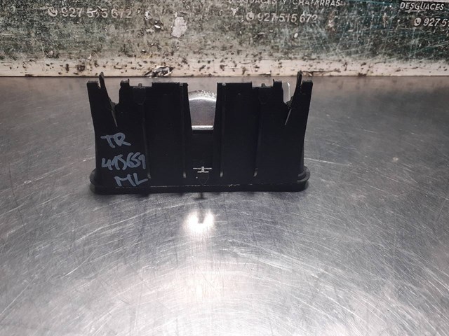 Sinal de parada traseiro adicional Mercedes ML/GLE W163