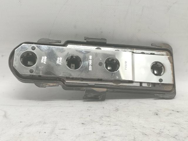 A1638200177 MERCEDES Ресничка (накладка) левой фары купить в Львов