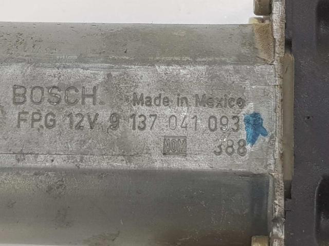 Motor de acionamento de vidro da porta traseira direita A1638200242 Mercedes