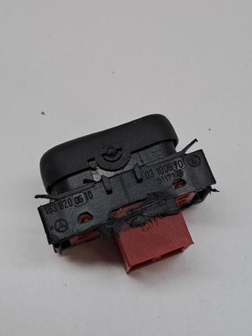 MERCEDES 1638200510 Кнопочный блок управления стеклоподъемником центральной консоли в наличии Каменское