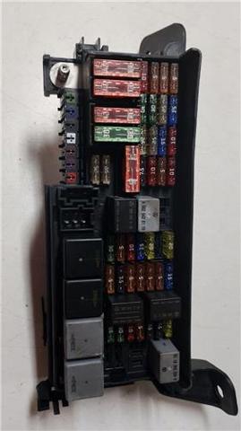 A1645403072 MERCEDES Блок предохранителей задний салонный купить в Харьков