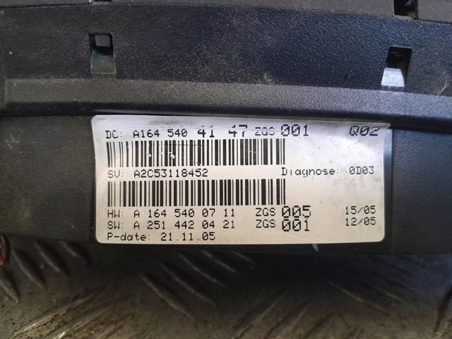 MERCEDES A1645404147 Панель приборов в наличии Чернигов