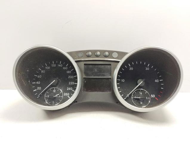 MERCEDES A1645404147 Приборная доска (щиток приборов) в наличии Винница