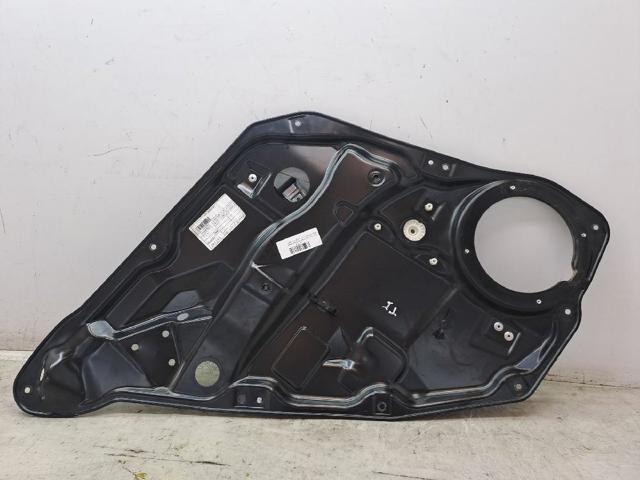 MERCEDES A1645406006 в наличии Каменское