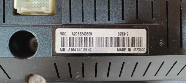 A1645408947 MERCEDES Панель приборов купить в Львов