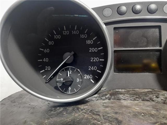 MERCEDES A1645408947 Приборная доска (щиток приборов) в наличии Николаев
