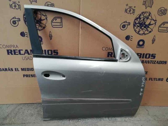 A164720100564 MERCEDES Дверь передняя правая купить в Харьков