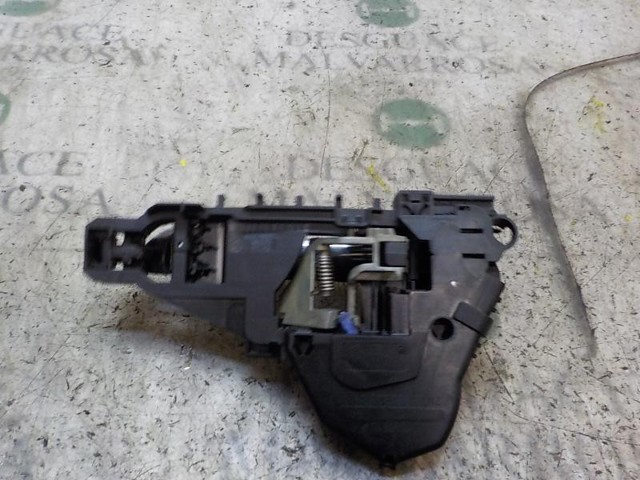 MERCEDES A16476006709197 Ручка двери передней наружная правая в наличии Ирпень