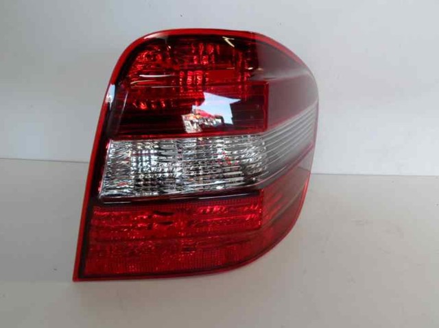 MERCEDES A1648204064 Фонарь задний правый в наличии Днепр