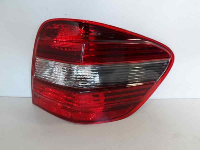 MERCEDES A1648204064 Фонарь задний правый в наличии Одесса