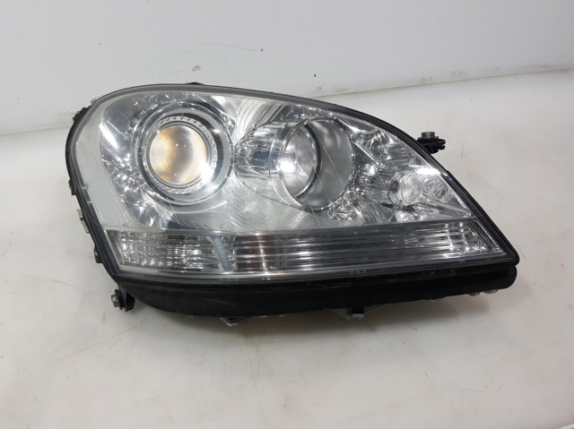 Luz direita A1648205461 Mercedes