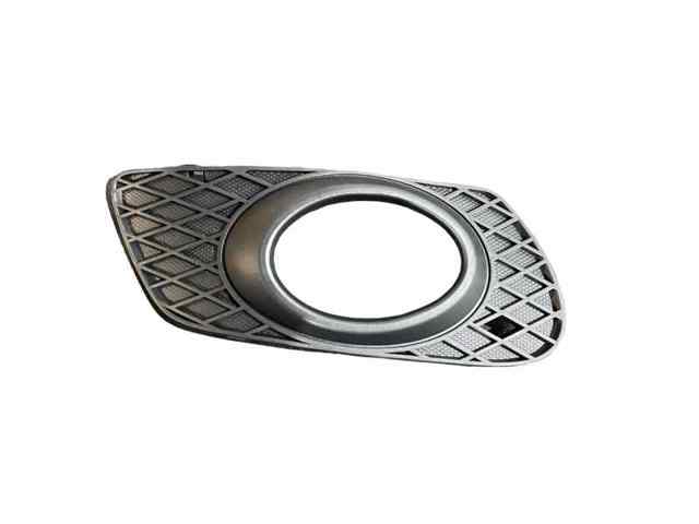 MERCEDES A1648260224 Заглушка (решетка) противотуманных фар бампера переднего правая в наличии Черкассы