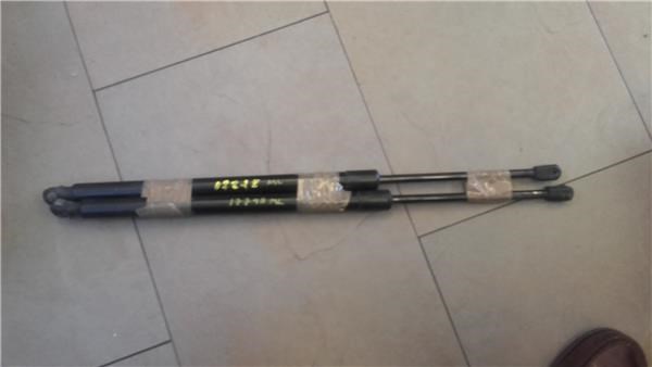 A1648800129 Амортизатор капота правый купить Хмельницкий