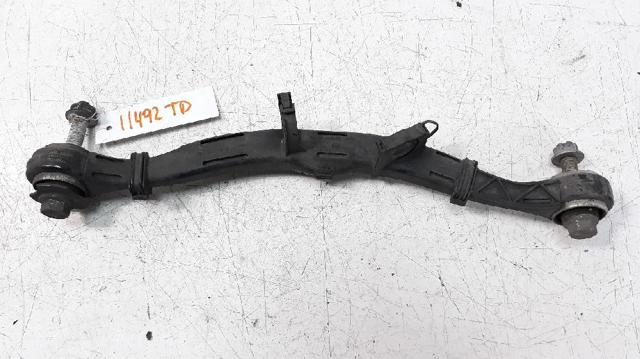 MERCEDES A1664230823 Скоба тормозной трубки в наличии Львов
