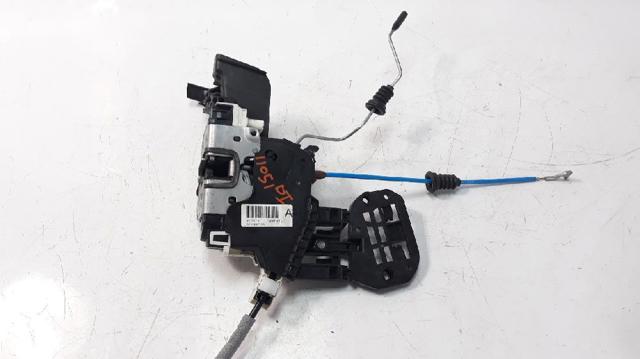 Fecho da porta dianteira esquerda A1667200135 MERCEDES